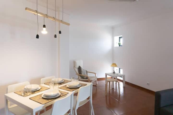 Апартаменты 8Rooftop - T2 Com Terraco E Vista Para As Salinas! Авейру Экстерьер фото